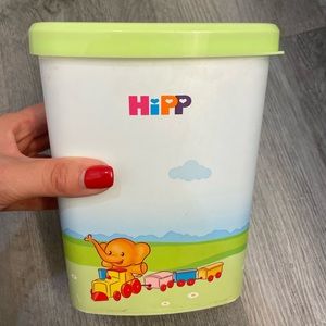 HIPP Formula Container never used